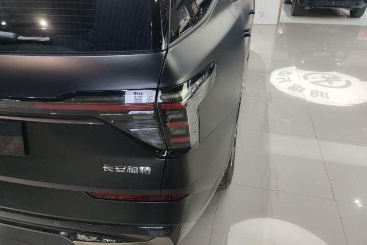 Used Ford Edge 2023 Edge L 2.0T EcoBoost E-Hybrid Four-Wheel Drive Seven-Seat Supreme Model