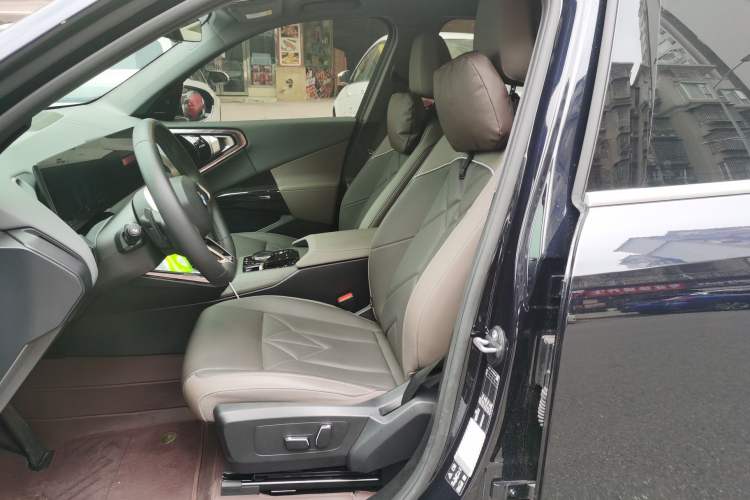 Used BMW X3 2025 xDrive30L Leading Model M Sport Package