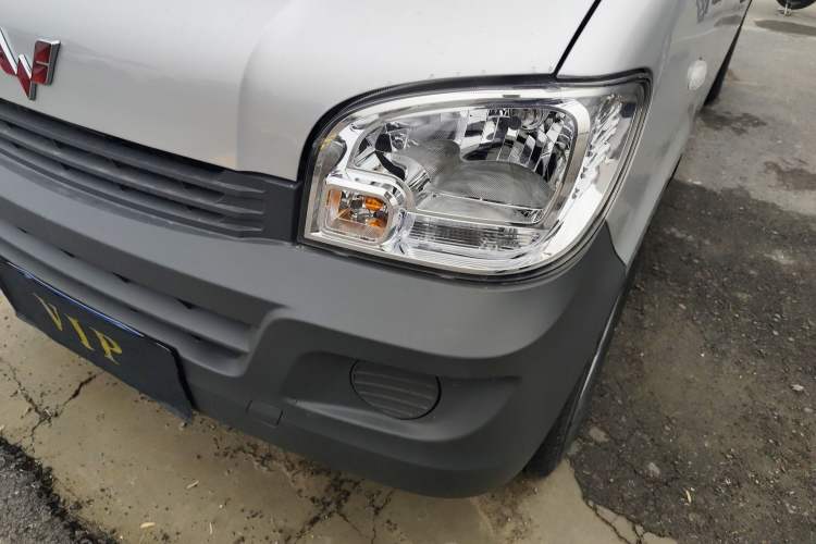 Used Wuling Zhiguang 2023 1.5L Practical Version 5/7 Seats
