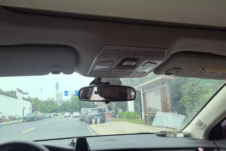 Used Geely Auto Emgrand GT 2017 2.4L Comfort Model
