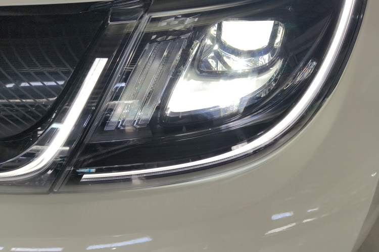 Used BYD Dolphin 2024 Honor Edition 420km Fashion Version
