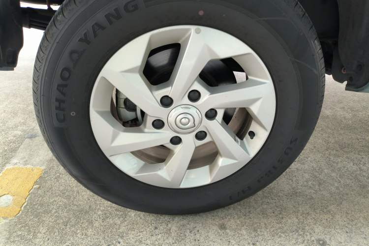 Used Great Wall King Kong Poer 2024 2.0T Automatic 8AT Diesel Two-Wheel-Drive Elite Flatbed Exterior 5