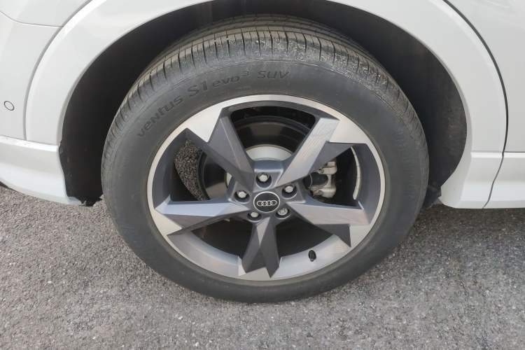 Used Audi Q3 2024 35 TFSI Fashion Dynamic Edition
