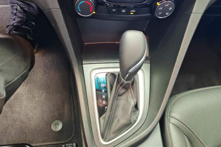 Used Buick GT 2021 Revised Version Flagship 1.5L Automatic Elite Edition Gear Lever