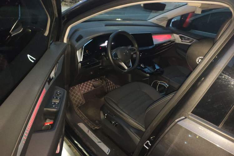 Used Volkswagen Talagon 2024 380TSI All-Wheel Drive Luxury Prestige Pro 7-Seater