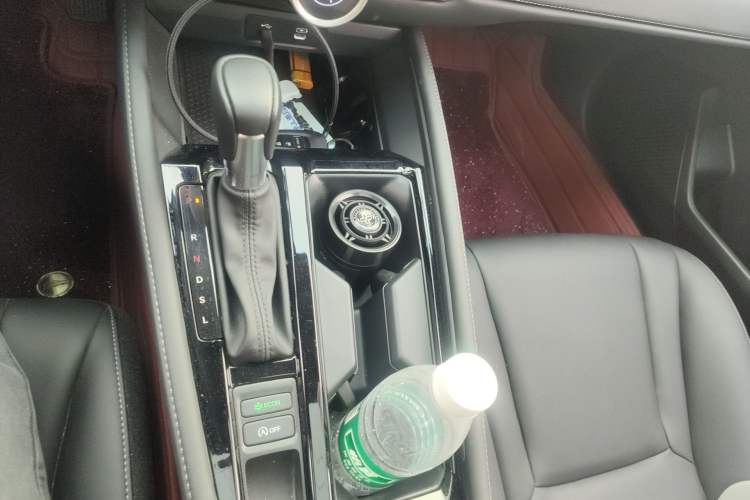 Used Honda Accord 2025 260TURBO Luxury Edition Gear Lever