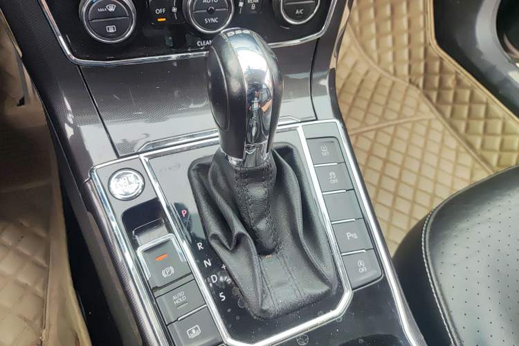 Used Volkswagen Passat 2016 330TSI DSG Prestige Edition
