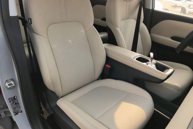 Used Wuling Bingo PLUS 2024 401 km Range 5-Seater Version