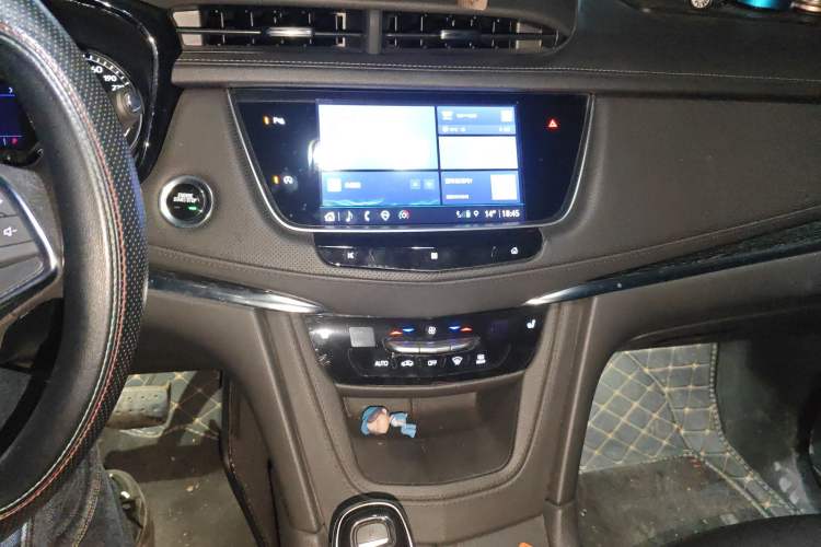 Used Cadillac XT5 2021 2.0T Two-Wheel Drive Luxury Version