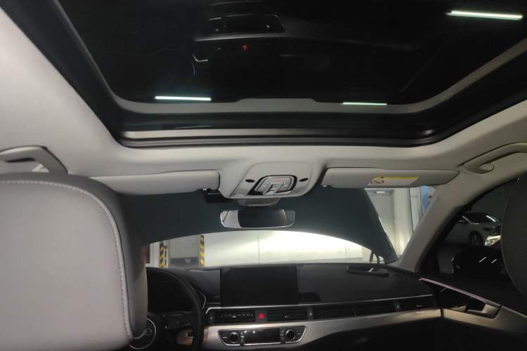 Used Audi A4 2023 Avant 40 TFSI Fashionable and Dynamic Model
