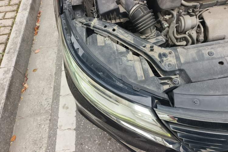 Used Roewe i6 New Energy 2017 45T Hybrid Connect & Smart Enjoyment Edition
