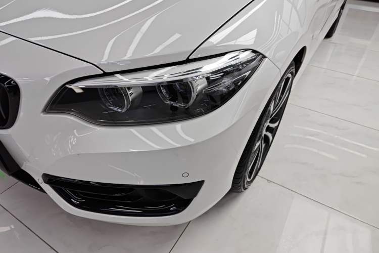 Used BMW 2 Series (Import) 2019 225i Convertible Coupe Sports Design Package