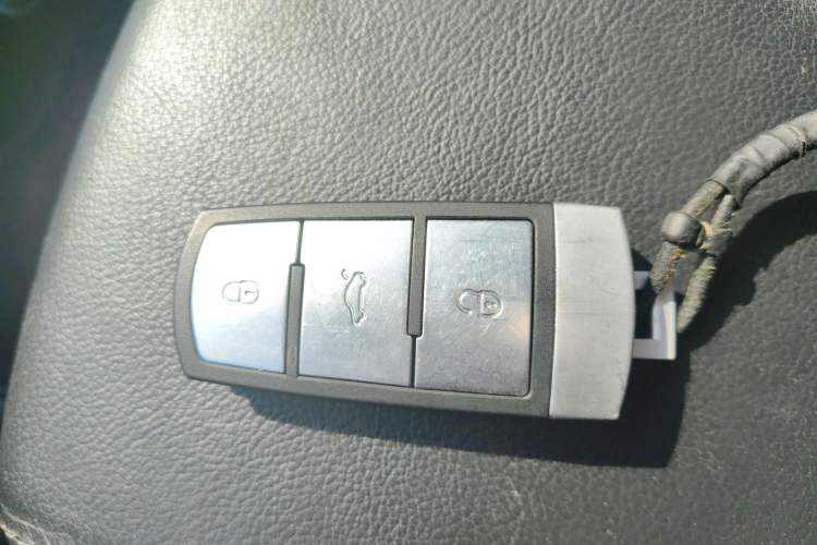 Used Volkswagen FAW-Volkswagen CC 2015 1.8TSI Prestige Model