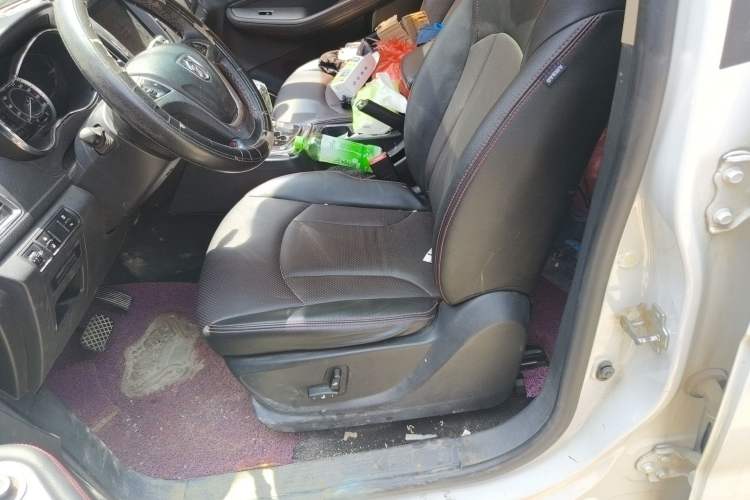 Used Baojun 560 2016 1.8L iAMT Luxury Model