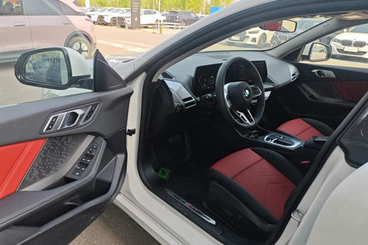 Used BMW 2 Series 2025 225L M Sport Package Driver Seat