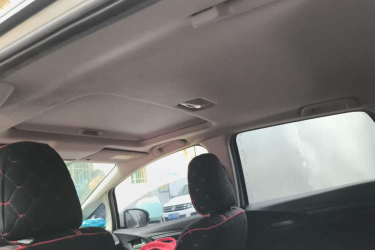 Used Honda Fit 2016 1.5L LXS CVT Comfort Sunroof Version
