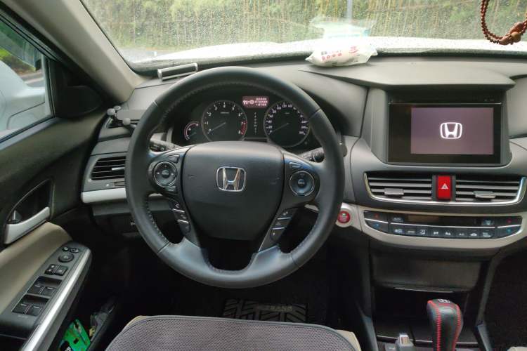 Used Honda Crosstour 2014 2.4L Luxury Edition