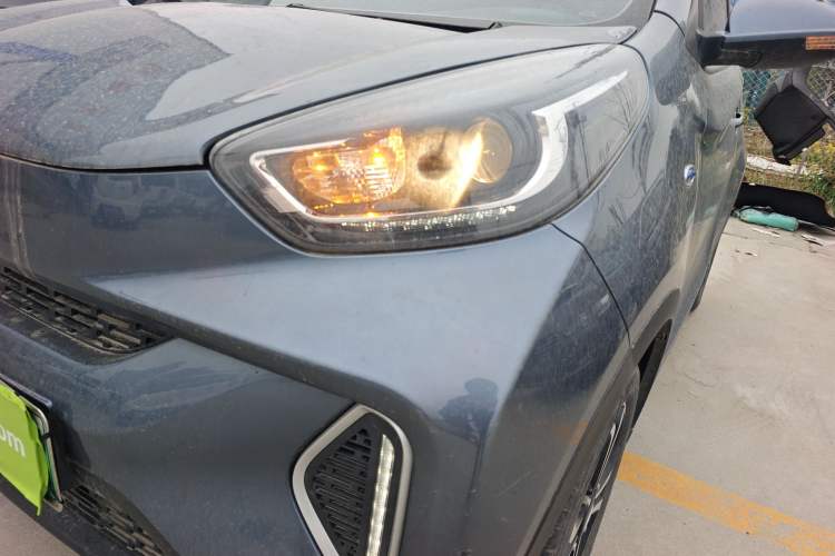 Used Chery Little Ant 2021 150 000 Yuan "Ant Fan" Edition New Ant Xuan Version Lithium-NMC Battery Left Front Headlight