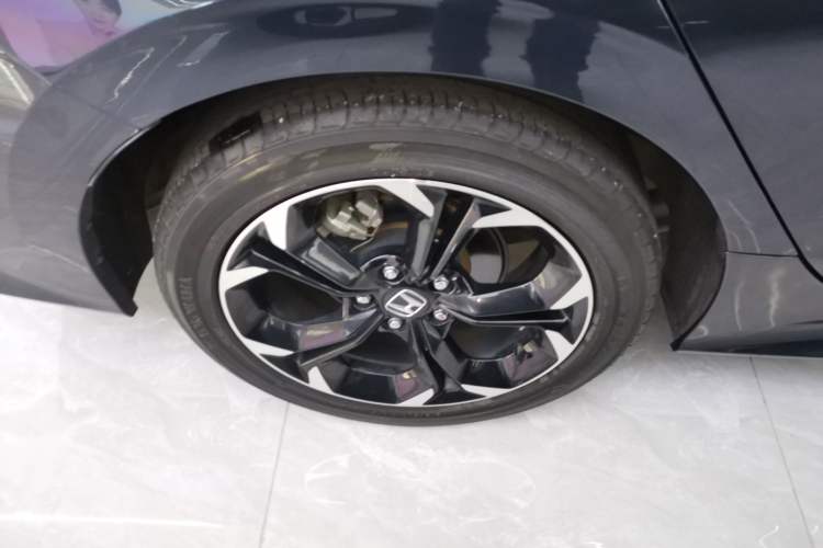 Used Honda Civic 2022 240TURBO CVT Dynamic Edition Right Rear Wheel Hub