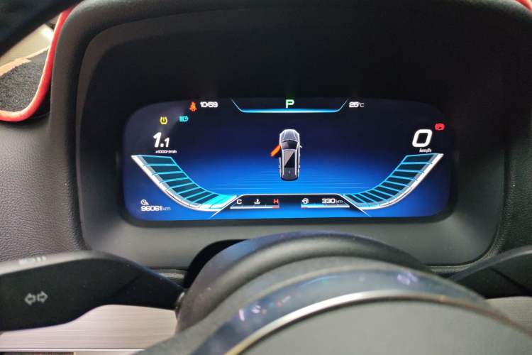 Used BYD Tang 2018 2.0T Automatic SmartConnect Prestige 7-Seater China V Standard Instrument Cluster