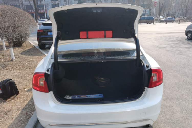 Used Volvo S60 2017 S60L T5 Intelligent Drive Edition