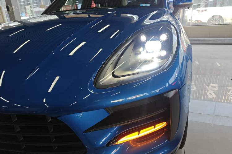 Used Porsche Macan 2018 Macan 2.0T