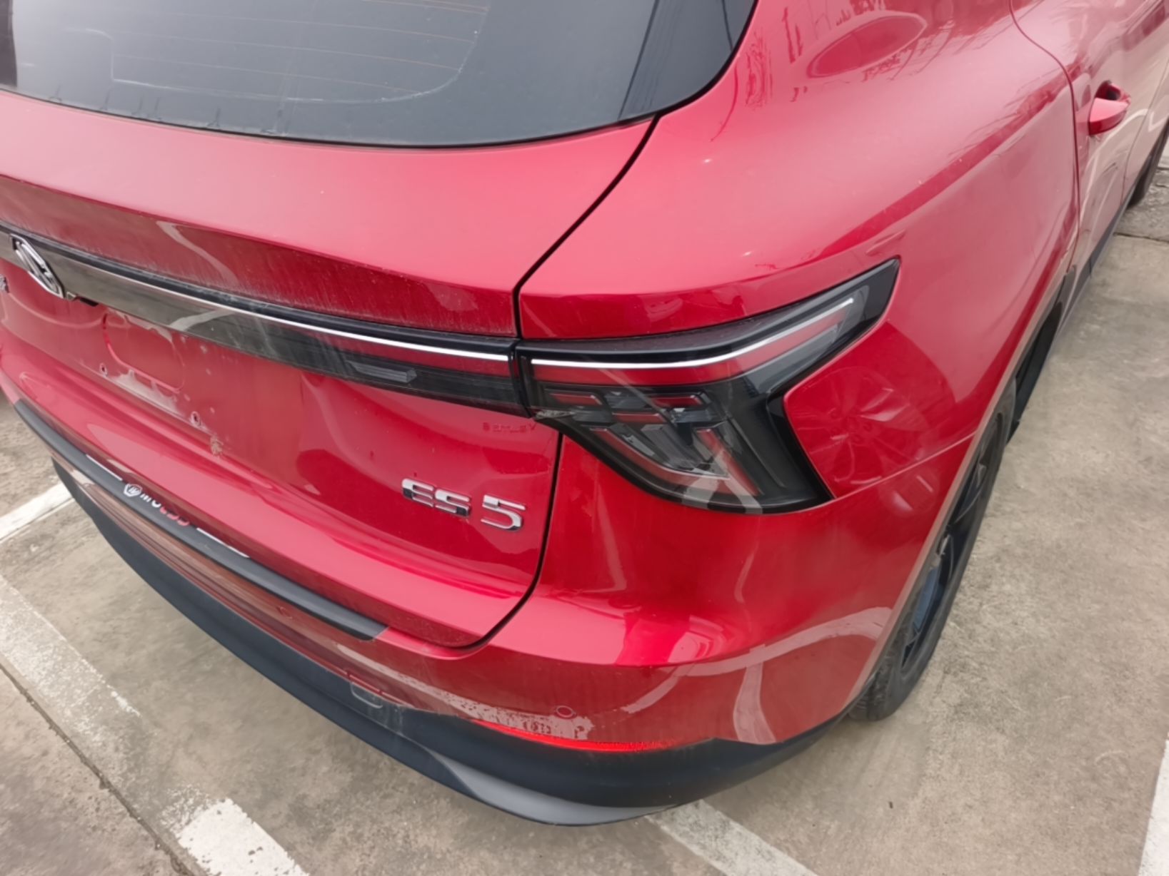 MG ES5 2025 425 Pro Rear-Drive Version — снимка 9