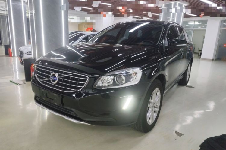 Used Volvo XC60 2016 T5 Smart Upgrade Model
