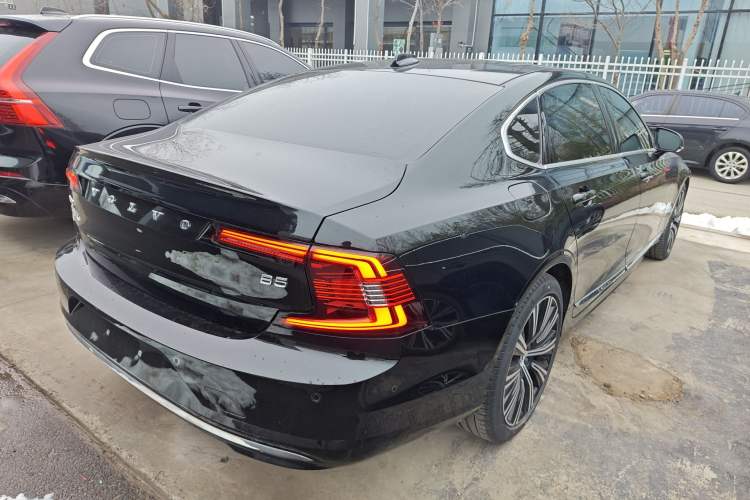 Used Volvo S90 2024 B5 Luxury Smart Edition