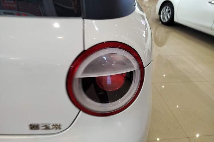 Used CHANGAN NEVO Lumin 2022 210km Sweet Edition Right Rear Taillight