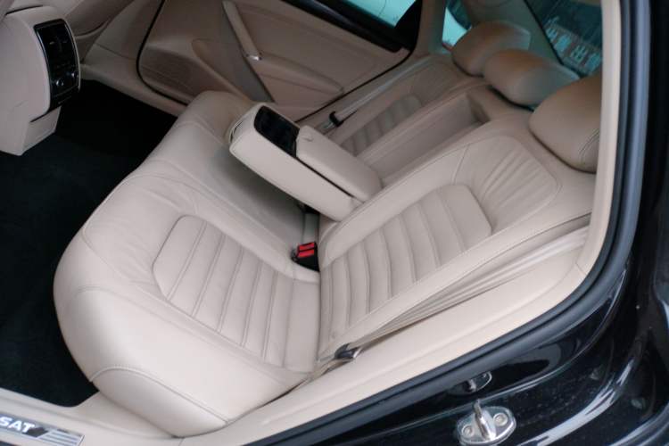 Used Volkswagen Passat 2015 2.0 TSI DSG Prestige Edition Left Rear Seat