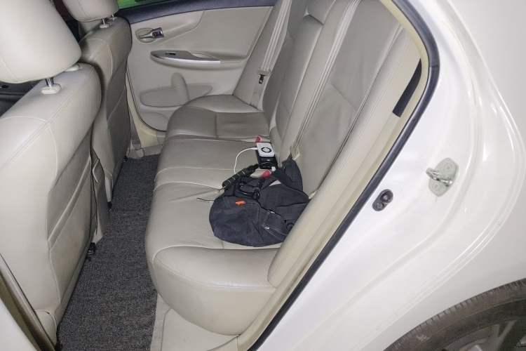 Used Toyota Corolla 2013 Special Edition 1.8L CVT ZhiKu GL-i Left Rear Seat