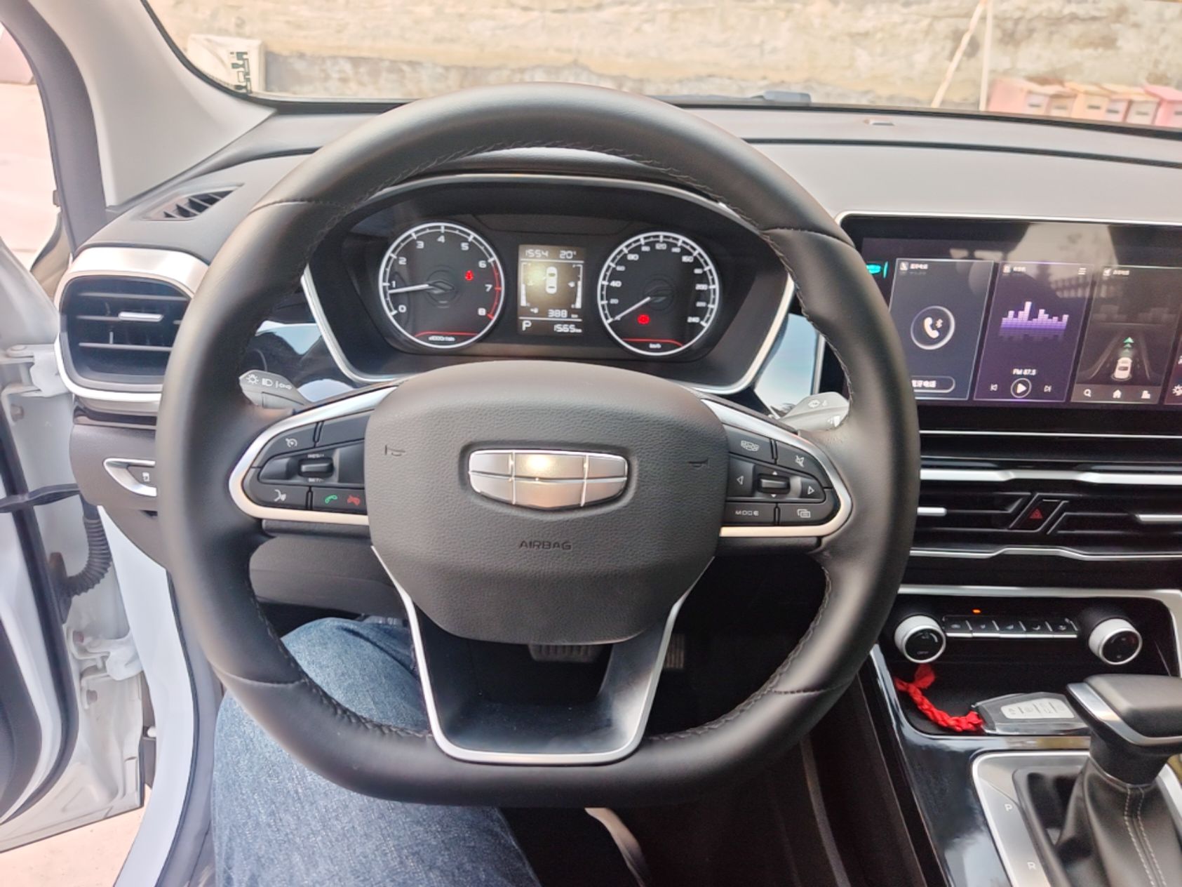 Geely Auto Coolray 2025 Model 1.5L CVT Superpower Edition MAX — снимка 13