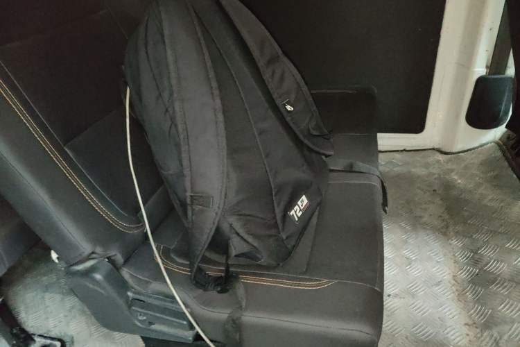 Used CHANGAN KAICHENG Ruixing EM60 2024 Comfort Model 6 Seats 41.86 kWh Side-Hinged Doors Left Rear Seat