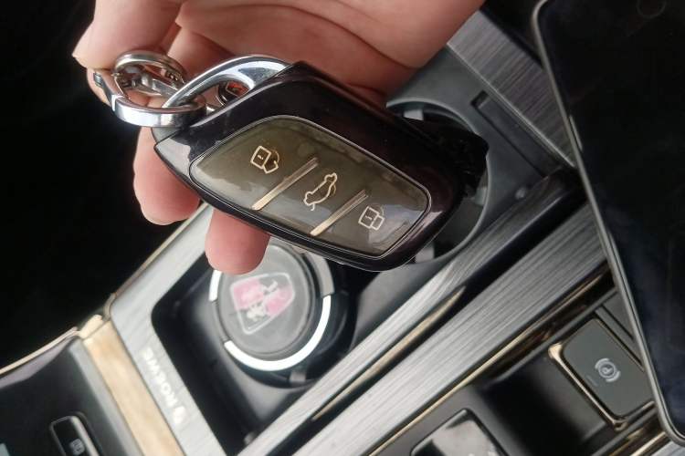 Used Roewe RX5 2021 PLUS 330TGI Automatic National Style Smart Enjoyment Edition
