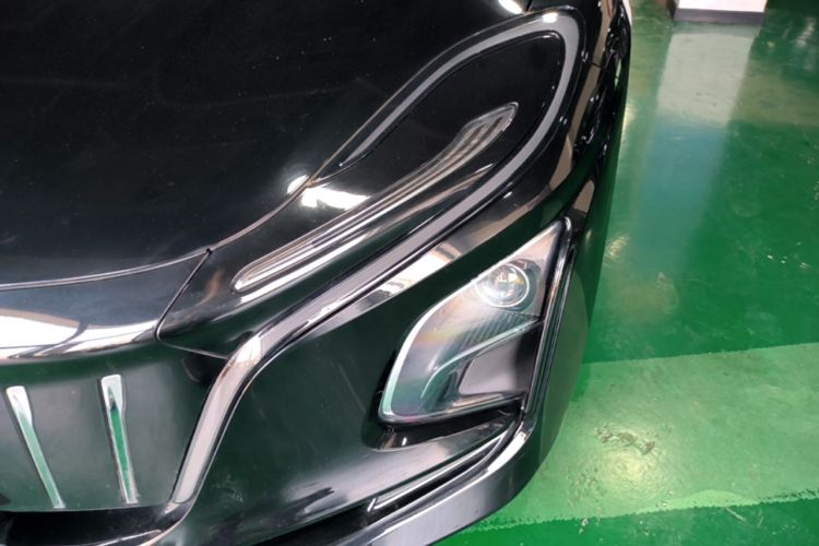 Used Hongqi E-QM5 2022 431 km Charge & Enjoy Edition
