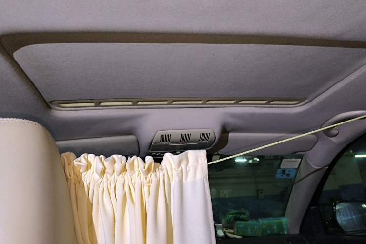 Used Skoda Octavia 2013 1.4TSI Manual Yijun Edition Headliner