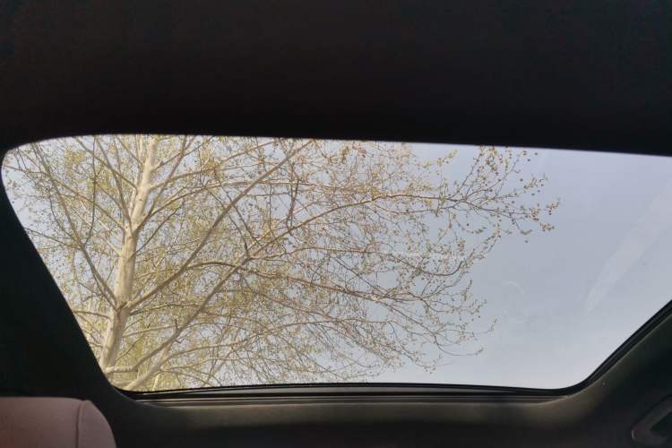 Used Mercedes-Benz GLB 2022 Second Facelift GLB 200 Dynamic Edition Headliner