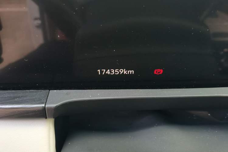 Used Buick GL8 2020 ES Land Cruiser 653T Comfort Edition
