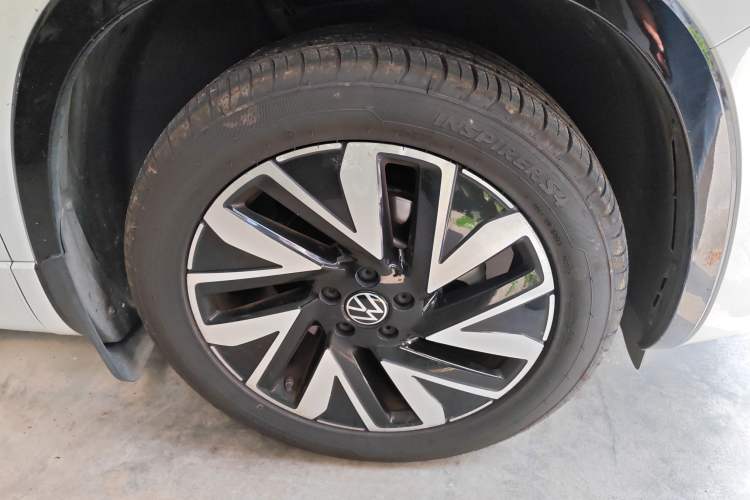 Used Volkswagen Tayron 2023 330TSI Two-Wheel-Drive R-Line High-Energy Version