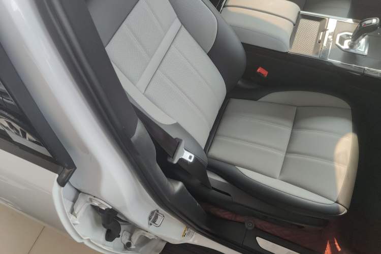 Used Land Rover Range Rover Evoque 2020 249 PS R-DYNAMIC S Sport Edition