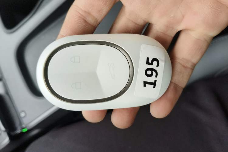 Used Nio ET5T 2024 75kWh Touring Vehicle Key