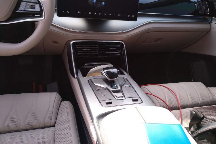 Used BYD Tang New Energy 2025 Intelligent Driving Version DM-i 115KM Flagship Edition