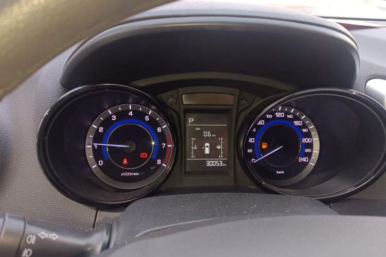 Used Changan CS15 2016 1.5L Automatic Fashion Edition
