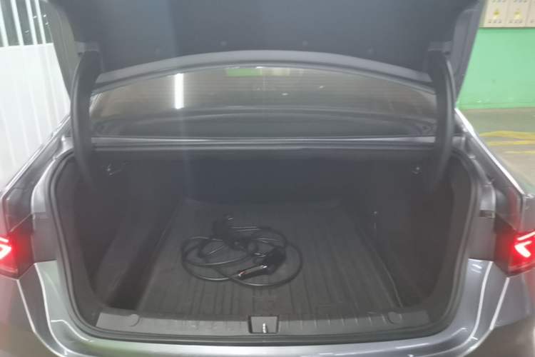 Used BYD Qin PLUS 2023 Champion Edition DM-i 55KM Leading Model
