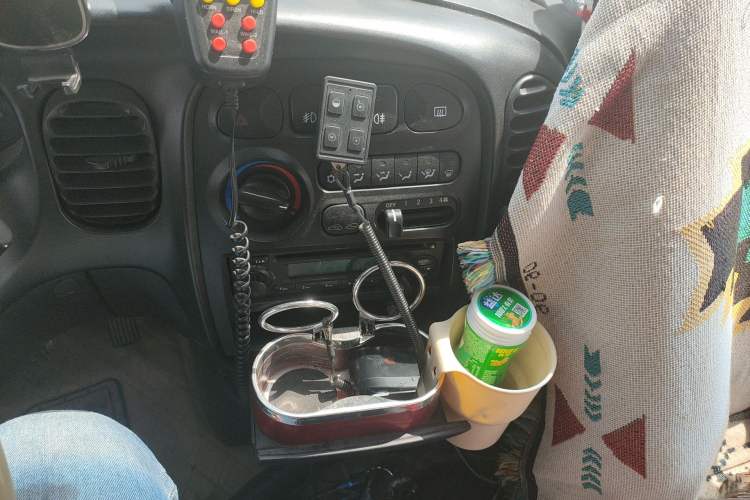 Used JAC Group Refine 2012 1.9T Shuttle Diesel Comfort Version HFC4DB1-2C