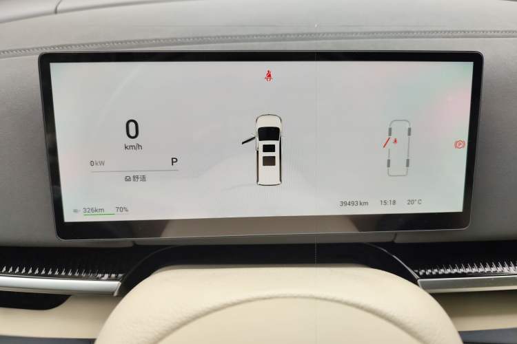 Used VOYAH Dream 2025 EV Four-Wheel Drive Excellence Kunpeng Edition