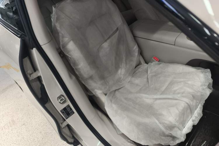 Used IM LS6 2026 Model Pure Electric Pro Max Right Front Seat