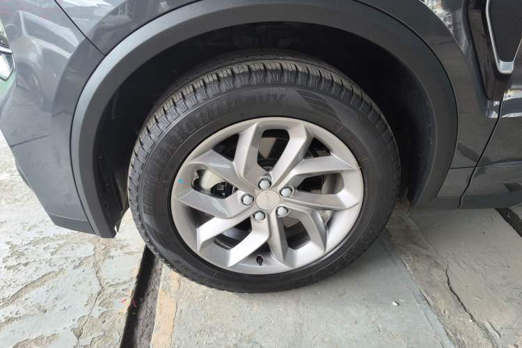 Used Lynk & Co 01 2023 2.0TD Two-Wheel Drive Asian Games Edition Left Front Wheel Hub