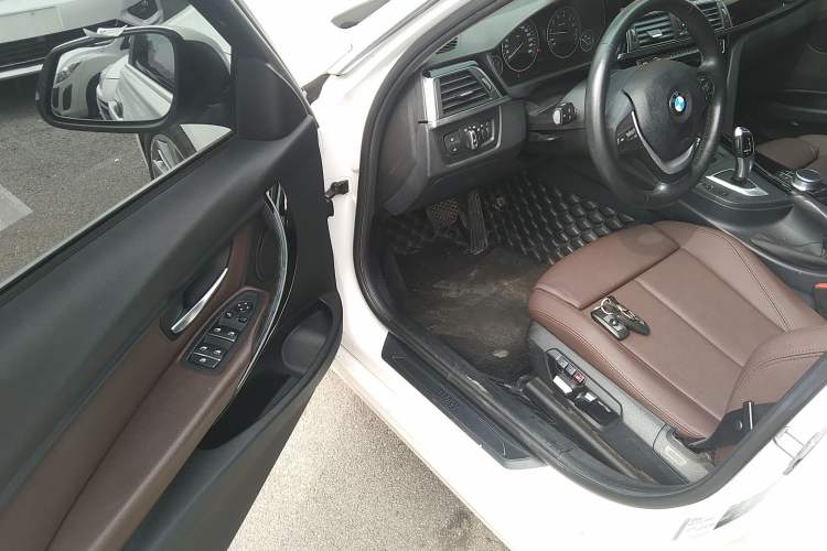 Used BMW 3 Series 2019 320Li Fashion Model Driver Seat